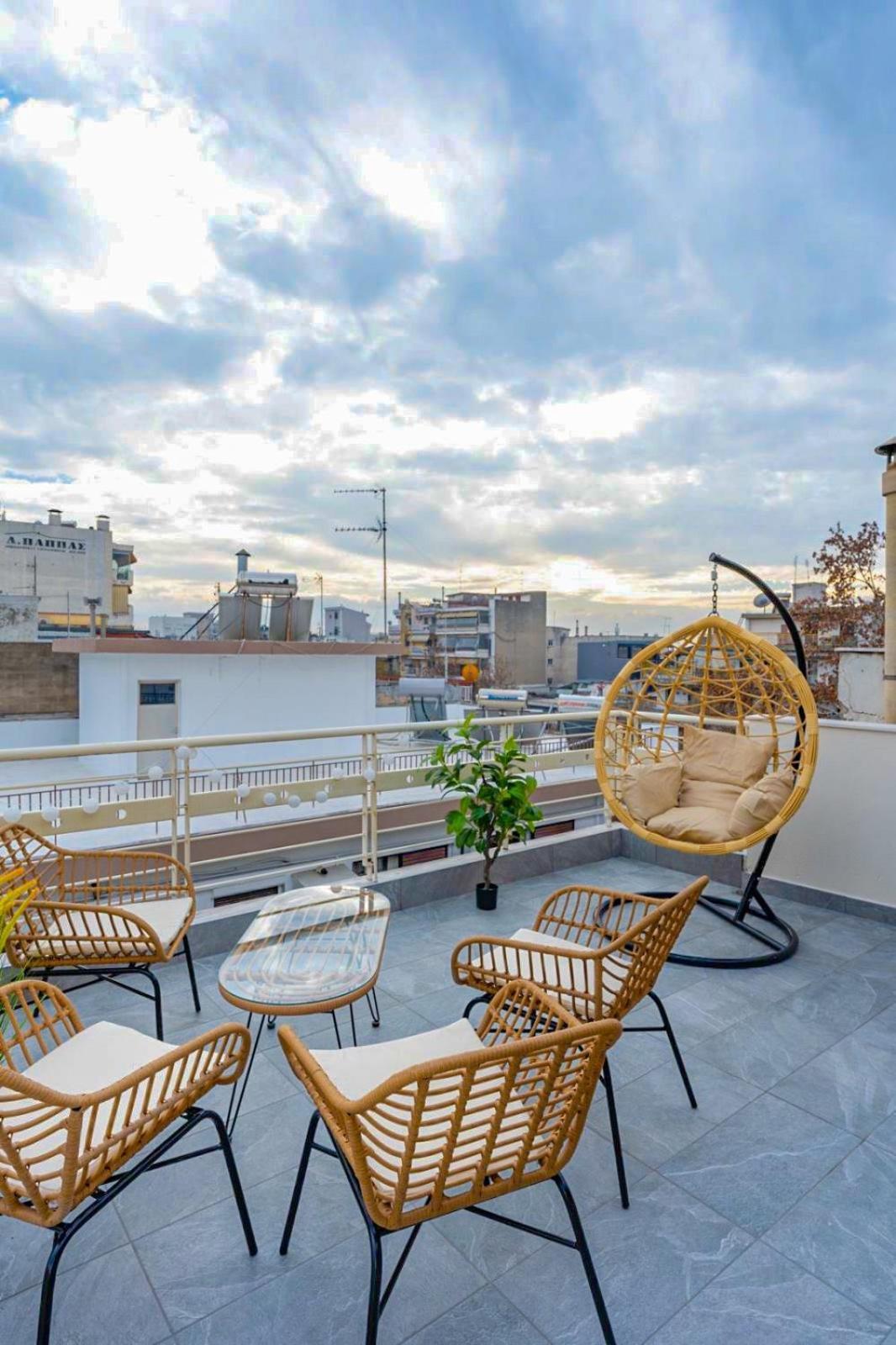 Pomegranate Luxury Penthouse Maisonette With Beautiful Terrace & Free Parking By Binobi ! Salonic Exterior foto